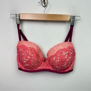 Victoria’s Secret Floral Lace Padded Push Up Bra Size 32DD pink purple